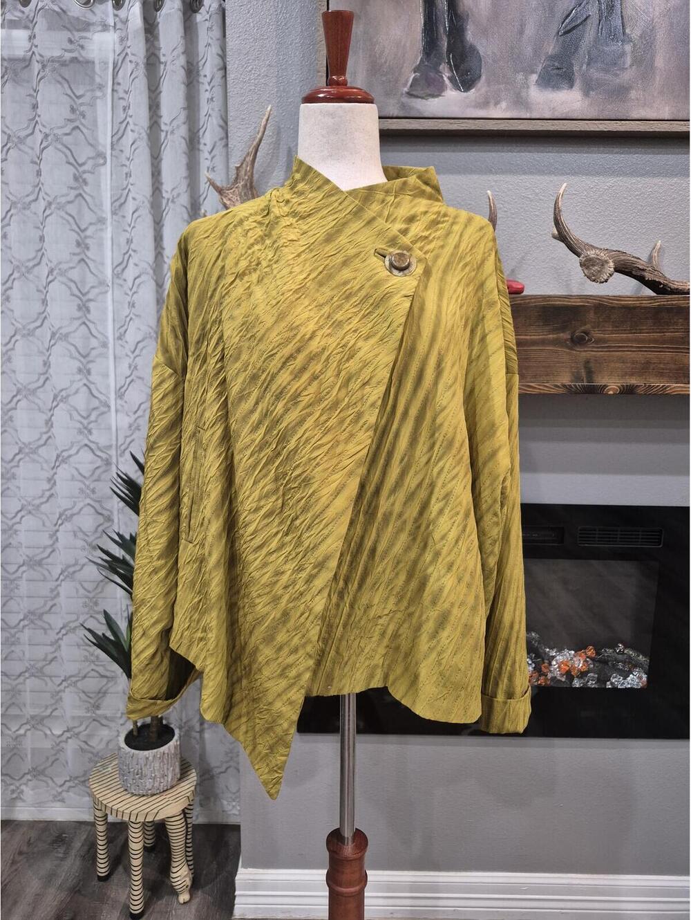 KISS OF THE WOOL Womens Jacket Size Large
